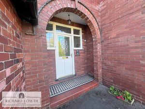 Feature Storm Porch- click for photo gallery